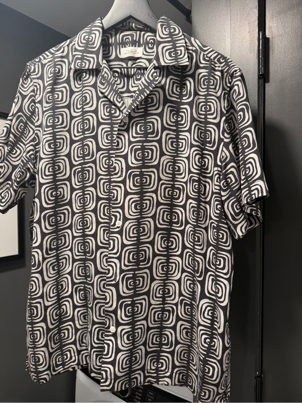 Saturdays New York City Black & White Geometric Short-Sleeve Button-Up